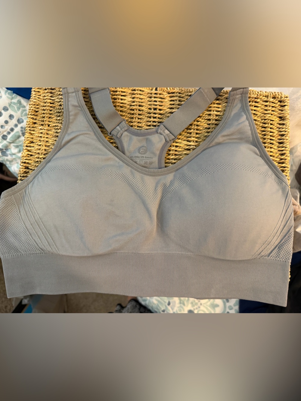 Seamless Light Gray Sports Bra - Comfortable Support